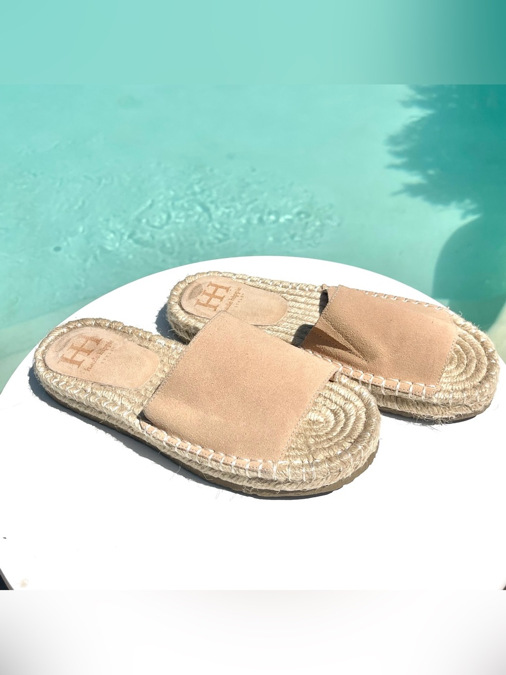 HAUTE HIPPIE Tan Suede Espadrille Slike Sandals Woven Rope Sole Size 7M